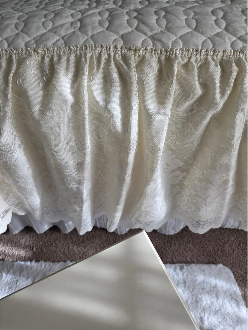 Elegant Vintage Ivory Lace and Quilted Bedspread with Ruffled Edges
